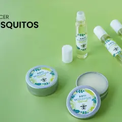 Kit para crear tu propio remedio natural antimosquitos. Incluye roll-on y bálsamo.